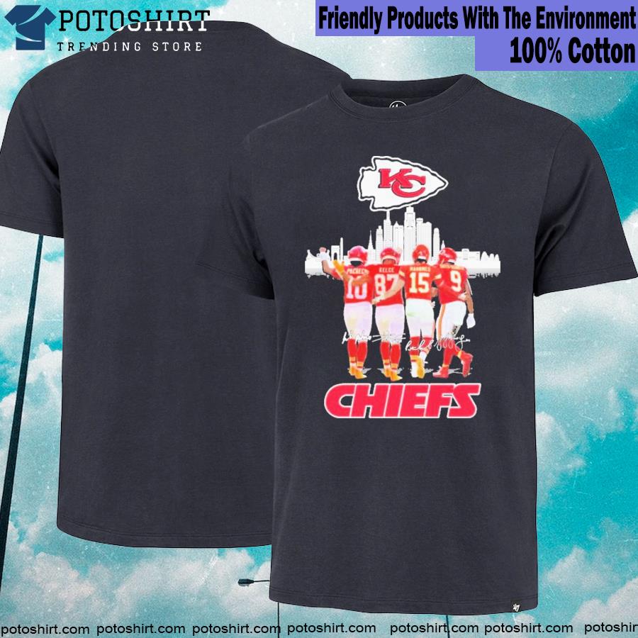 Kansas city Chiefs isiah pacheco travis kelce patrick mahomes and juju smith schuster signatures T-shirt