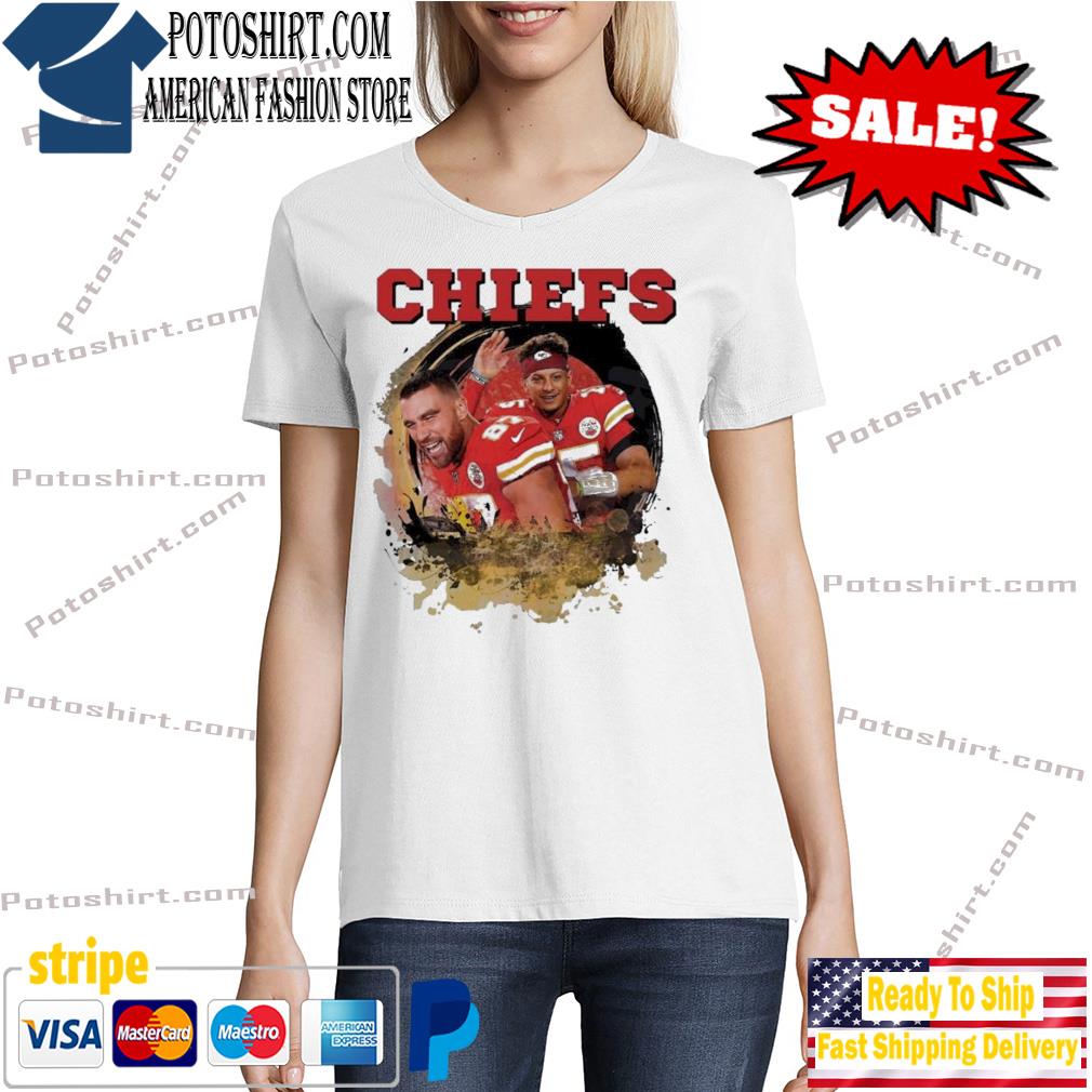 Funny Chiefs Shirt - Mahomes - T-Shirt