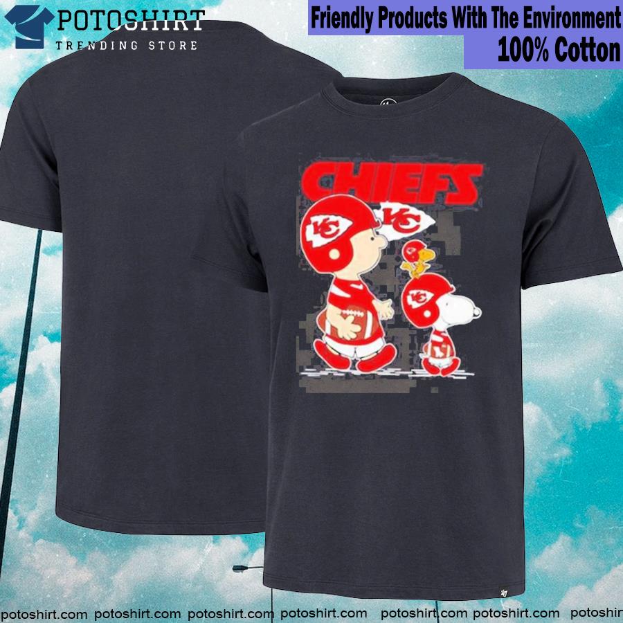 Snoopy And Charlie Playing Kansas City Chiefs Shirt