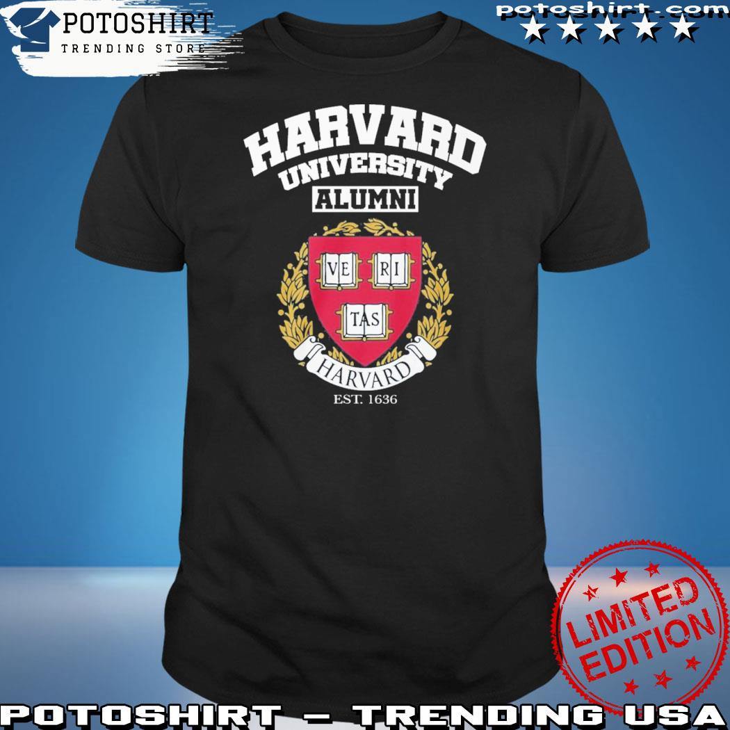 Official harvard University Alumni Veritas Est 1636 T-shirt