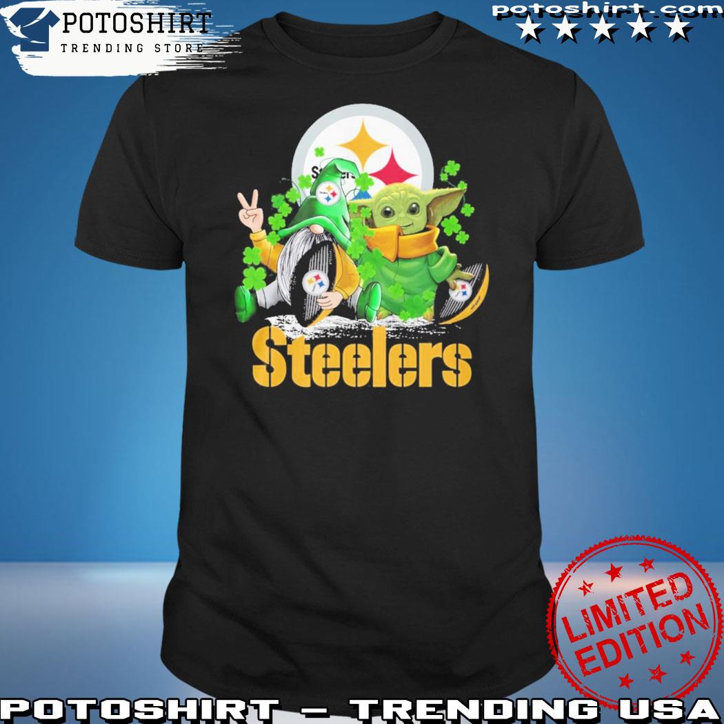 The St Patrick's Day Steelers Baby Yoda And Gnome Shirt, hoodie