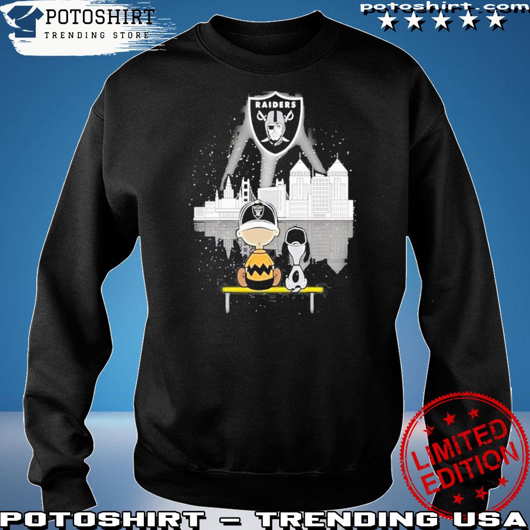 Charlie Brown And Snoopy Dog Watching City Oakland Raiders T-Shirt