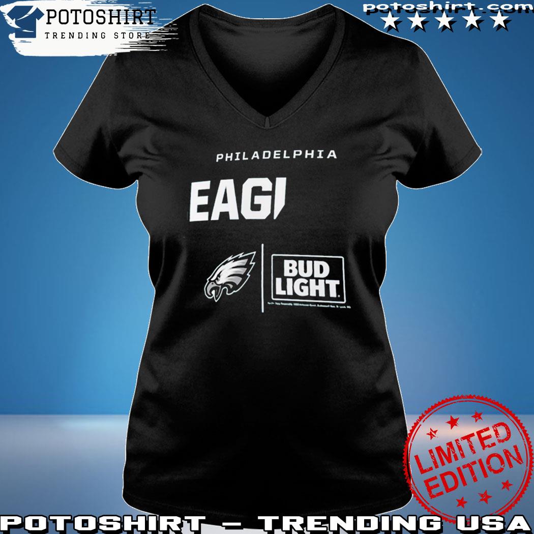 Philadelphia Eagles Fanatics Branded NFL x Bud Light T-Shirt